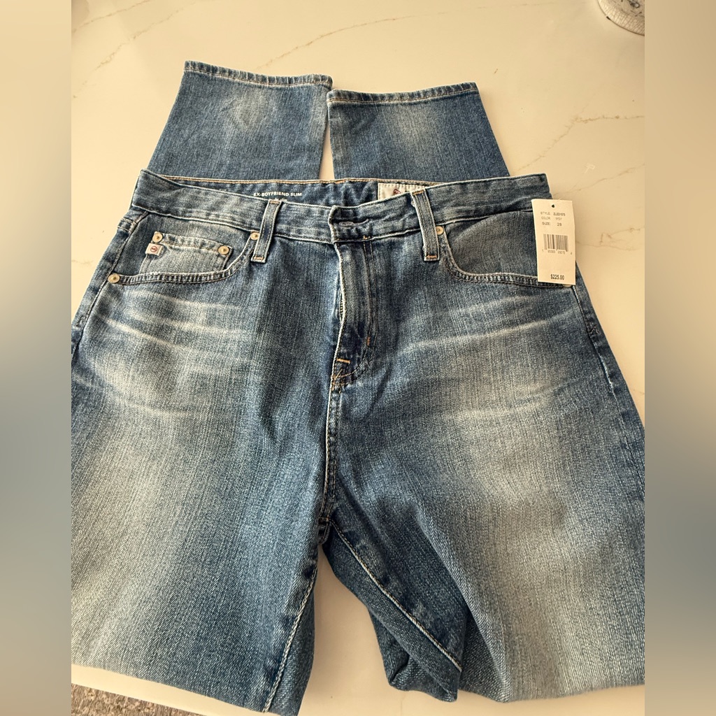 Nwt Ag Jeans Size 28r